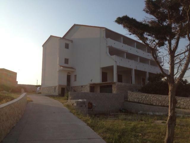 Apartments Isabella - Family Only Кустичи Экстерьер фото
